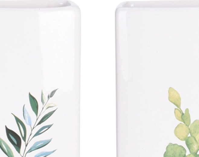 Quality ceramic with a decorative motif