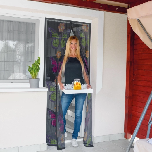 Airy protection against insects