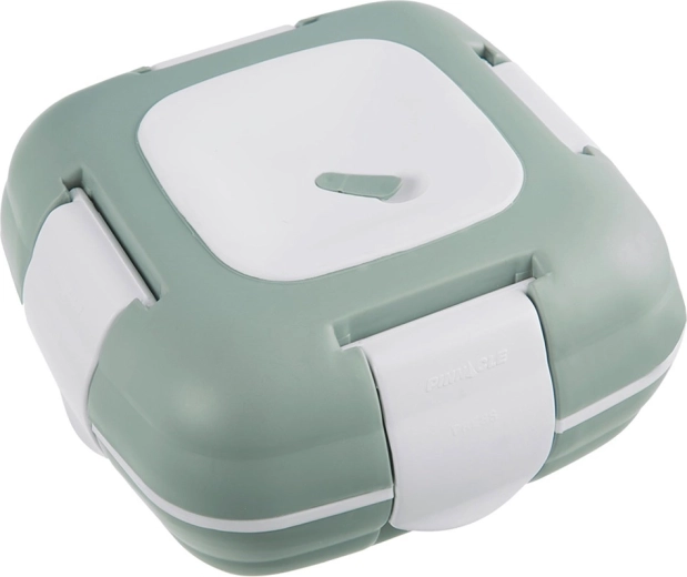 Secure snap closure and comfortable carrying