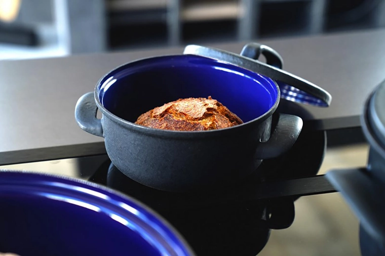 Durable blue interior enamel