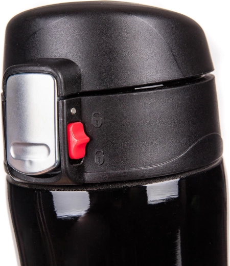 Secure lid with anti-leak safety lock