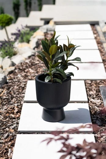 Lightweight yet durable material for year-round use