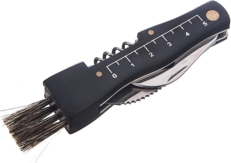 Multifunctional pocket design with corkscrew