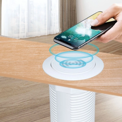 Qi wireless charging 15 W in the top cover
