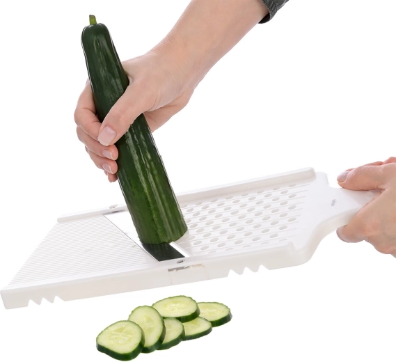 Effortlessly even slices