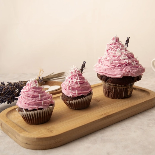 Ideal for cupcakes and celebration desserts
