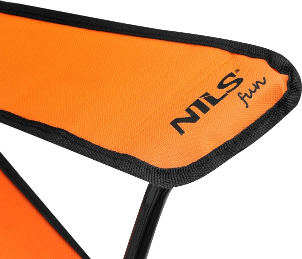 Sturdy steel frame and durable 600D fabric