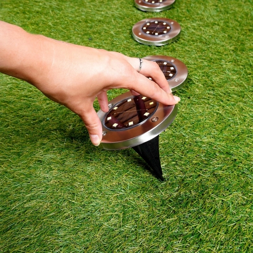 Tool-free easy installation