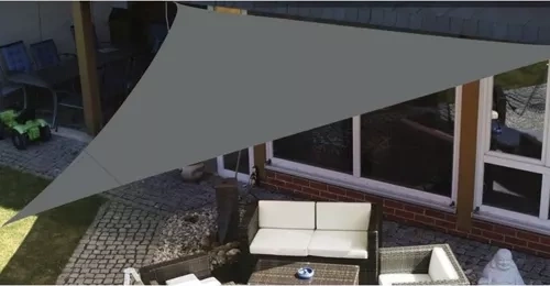 Versatile use in the garden, on the terrace and while camping