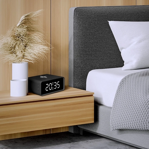 Two alarms and snooze function