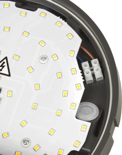 Efficient and reliable 4000K LED lighting
