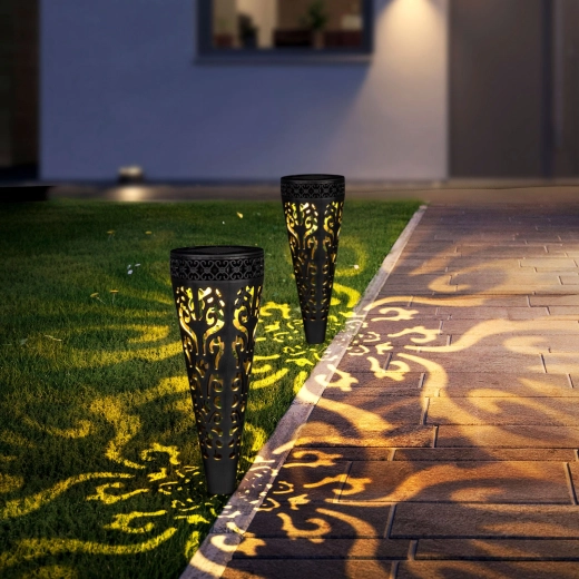 Solar stake light with warm white light