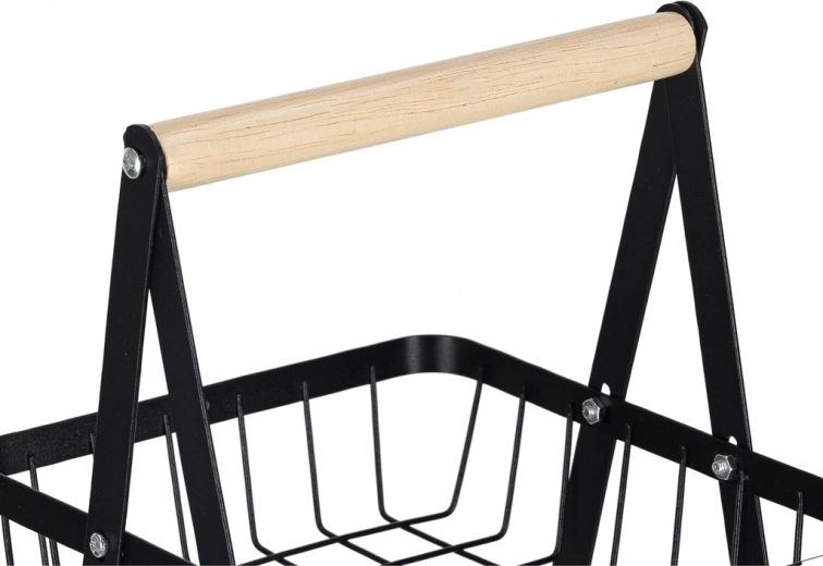 Издръжлив метал и естествено удобна дръжка