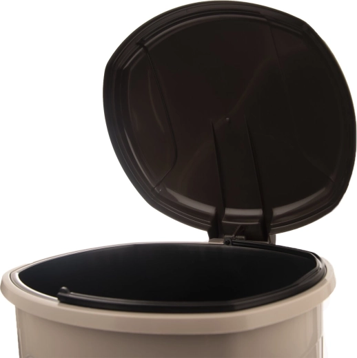 A lid for a cleaner, calmer home