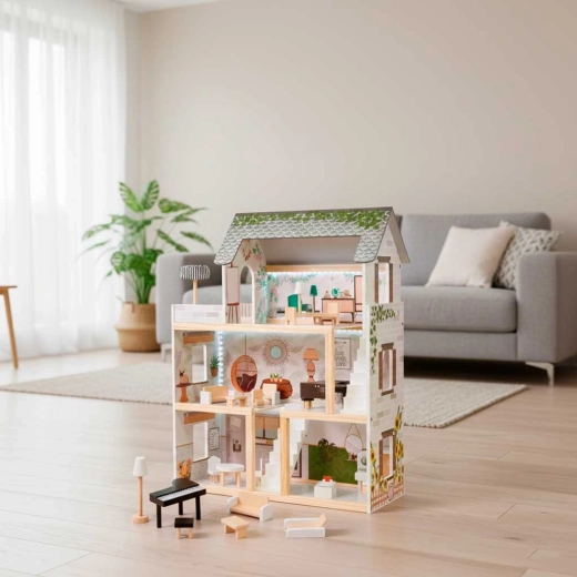 Три етажа игрови свят с тераса