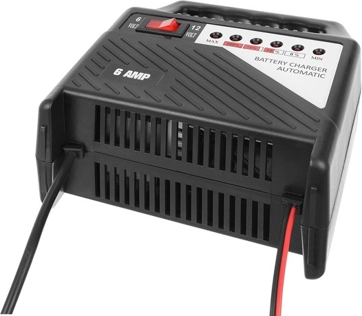 Превключвател 6 V / 12 V за различни акумулатори