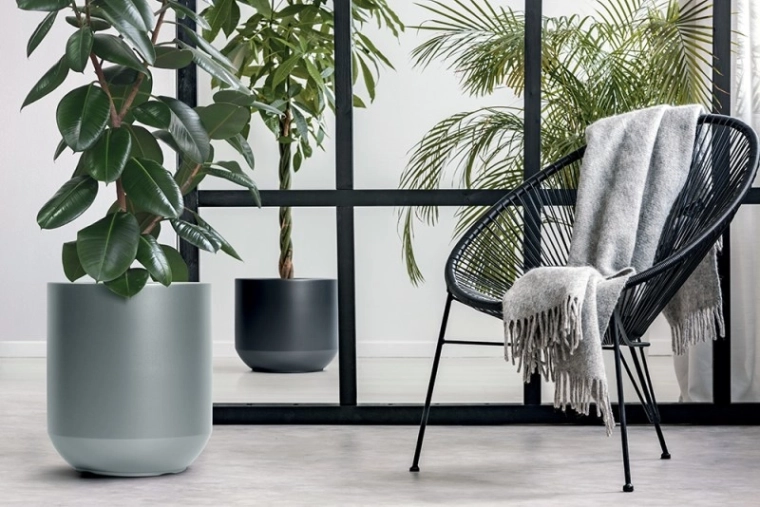 Modern matte design in anthracite