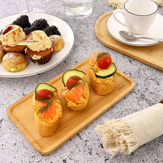 Stylish serving of appetizers and desserts