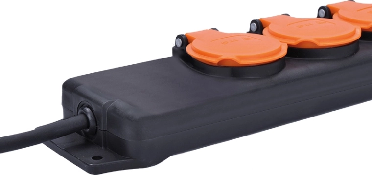 Robust 5 m rubber cable