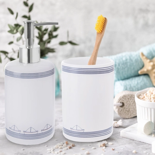 Easy to match with bathroom accessories