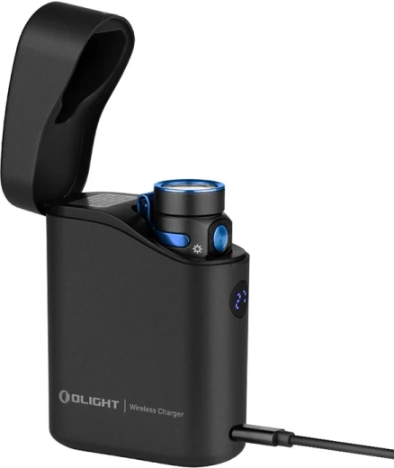 Olight Baton 4 Premium Edition – джобно фенерче с безжичен заряден калъф