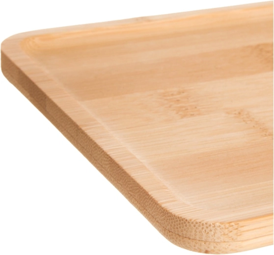 Practical rim for tidy serving