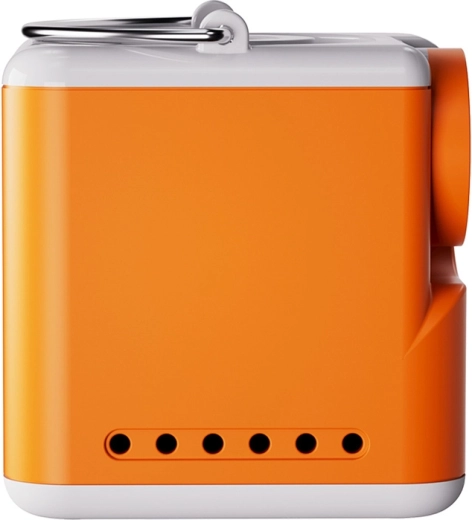 Mini dimensions, low weight and USB-C charging