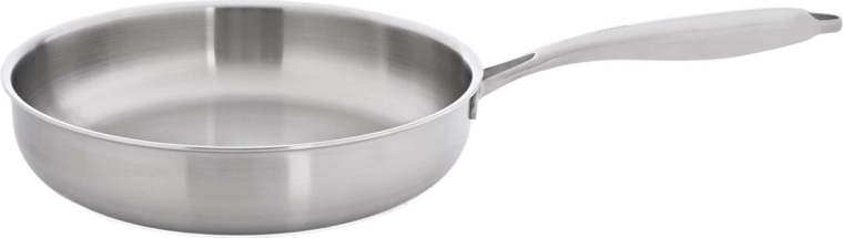 Stainless-steel design for everyday cooking