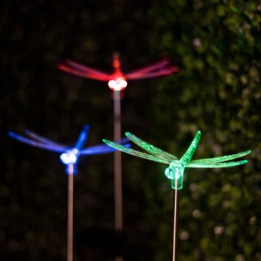 Соларна RGB LED лампа във формата на ваза