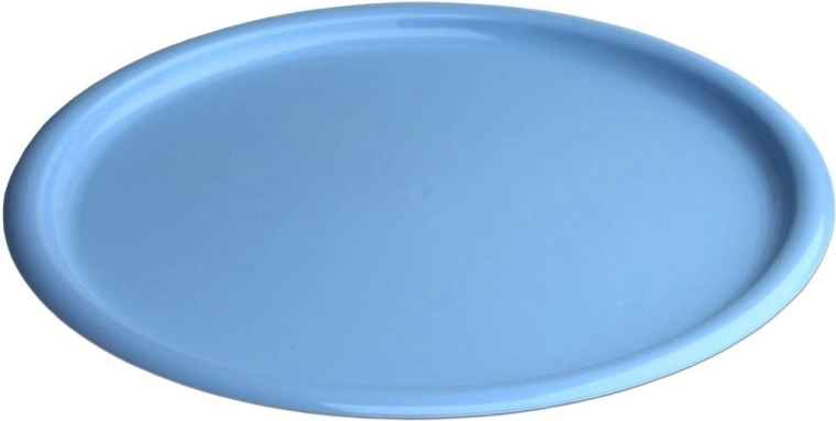 Raised rim for secure serving