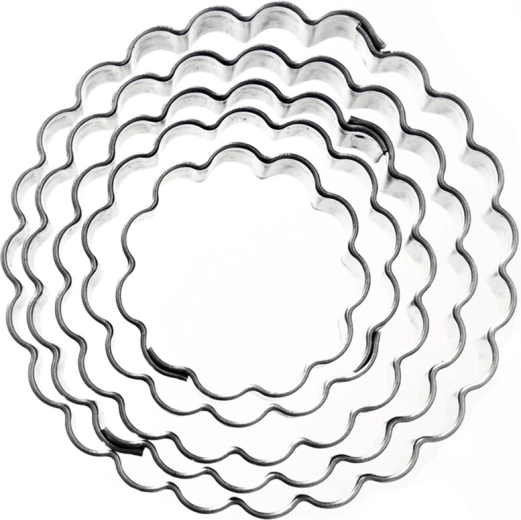 Stainless steel fluted round cookie cutters – set of 5 pcs
