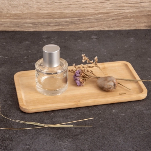 More than a plate: also a tray and decoration