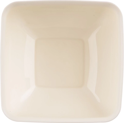 Practical 16 × 16 cm size for everyday use
