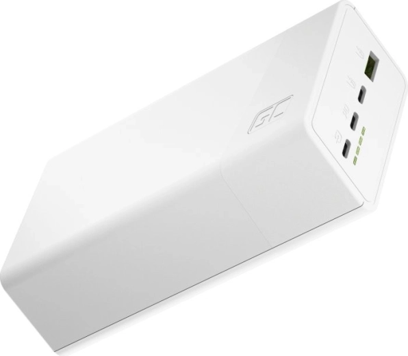 Huge 30,000 mAh capacity for days away from an outlet