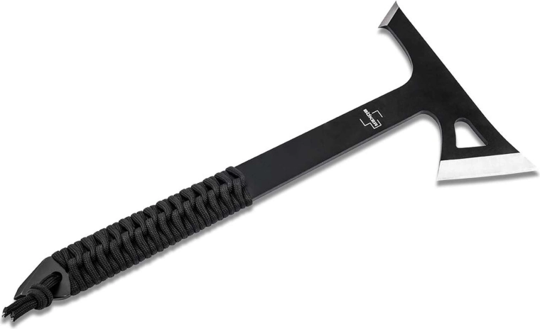 Secure grip thanks to paracord