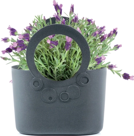 Versatile use at home and outdoors