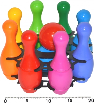 Комплект пластмасови кегли 8 бр.