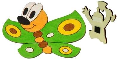 DODO дървена декоративна магнитка – зелен пеперуд 10 × 7 cm