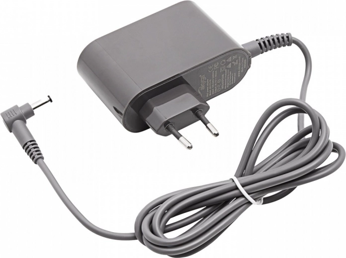 Компактен мрежов адаптер за пътуване