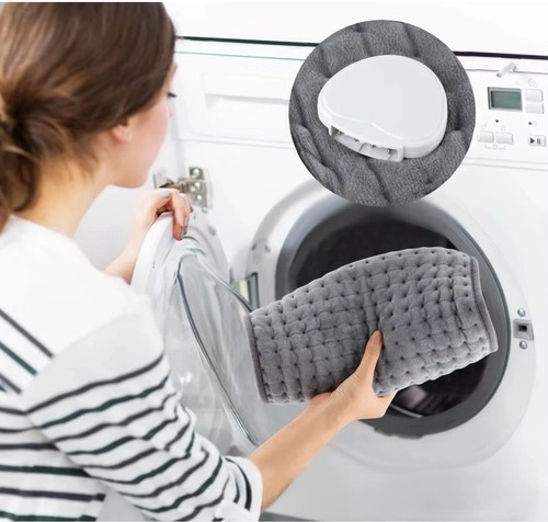 Мек, перящ се калъф