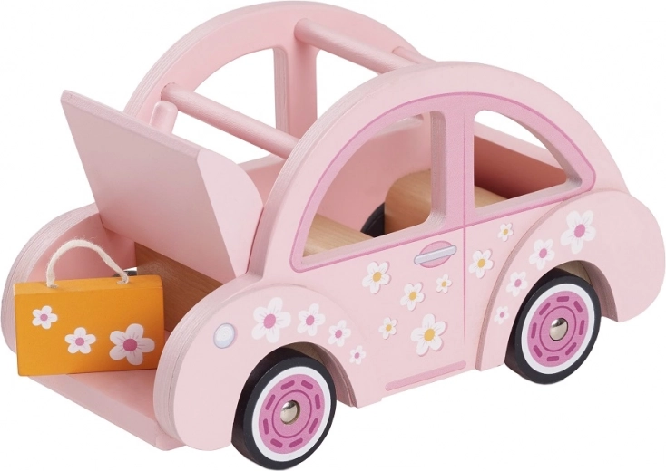 Supports imagination and fine motor skills
