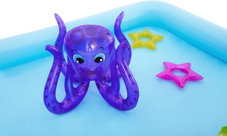 Игриви морски аксесоари