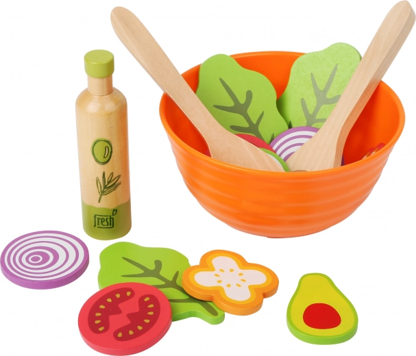 Realistic salad preparation