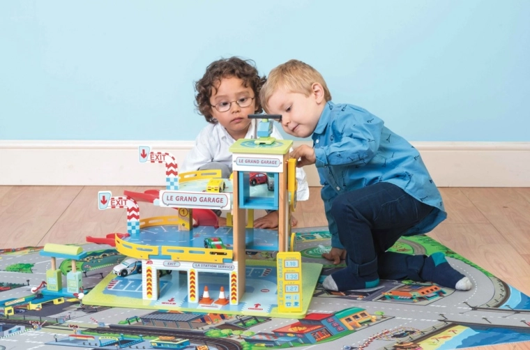 Въображаема игра