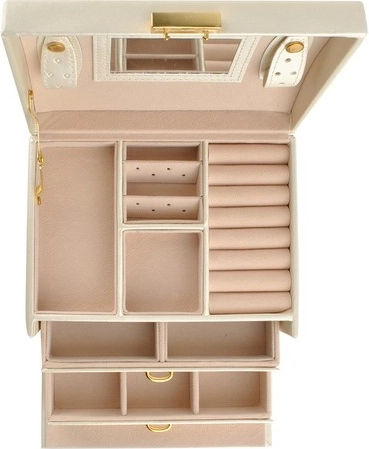 Максимален ред благодарение на 20 отделения и чекмеджета