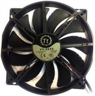 Quiet operation thanks to 200 mm diameter and 800 RPM