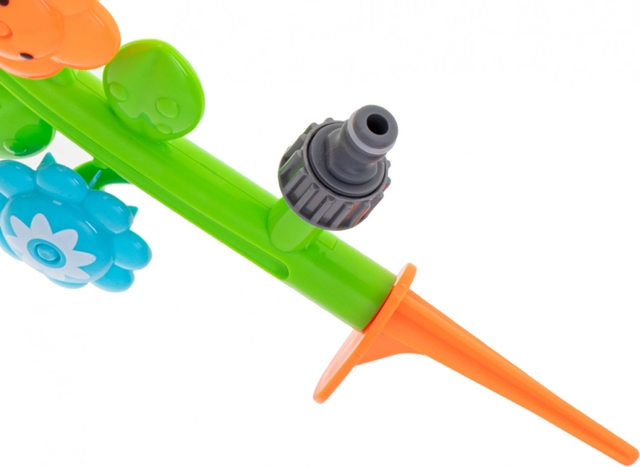 Лесен монтаж към градински маркуч