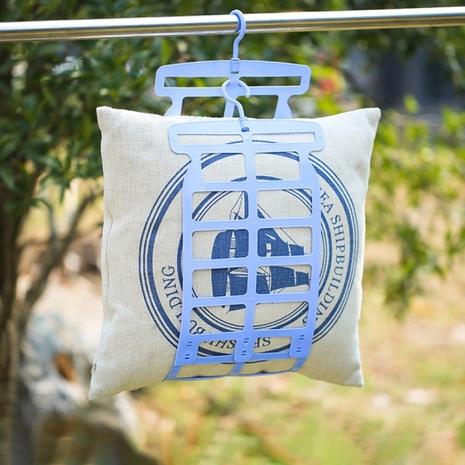 Secure fastening of bulky textiles