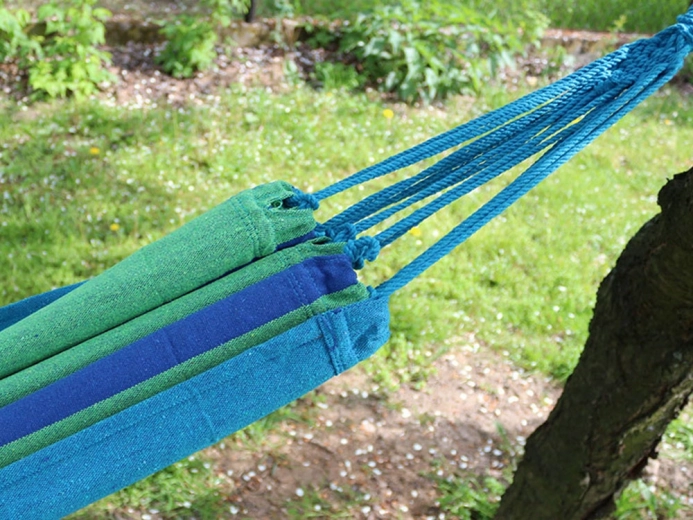 Издръжлива тъкан и здрави въжета