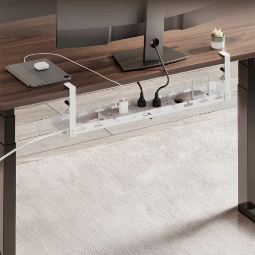 Tool-free installation with clamp mounting